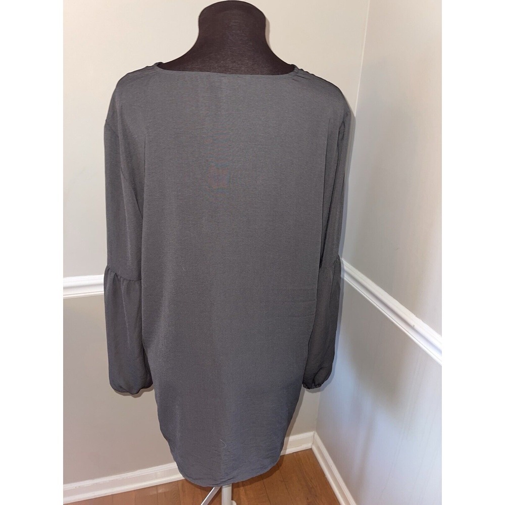 Maurices Gray‎ Lantern Sleeve Lattice Neck Tunic Blouse Womens XL - Picture 3 of 5